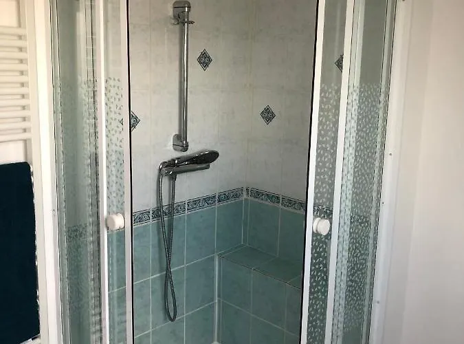 Proximite De La Baie Du Mont Michel Avranches *